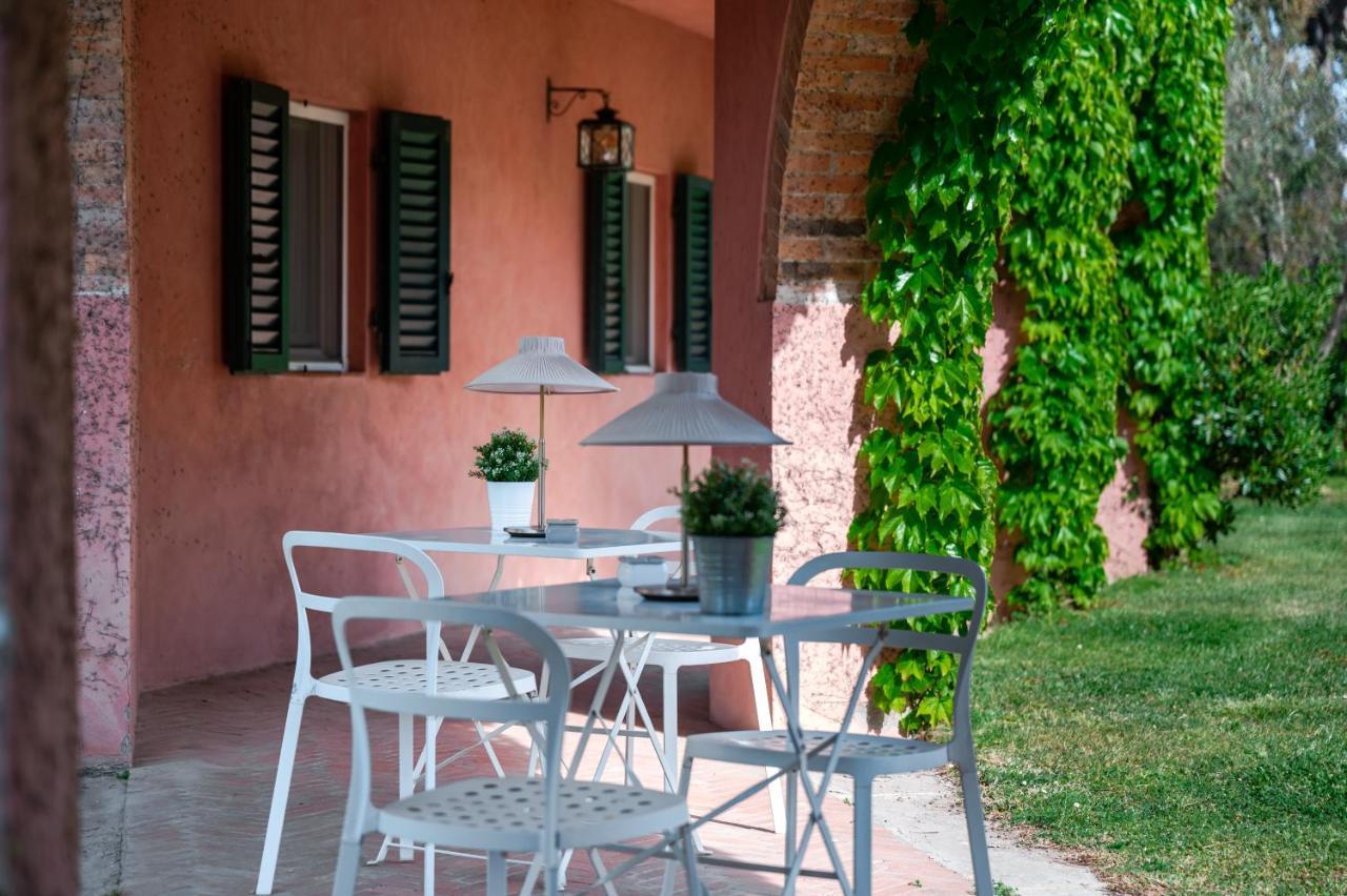 Le Versegge Resort Braccagni Exterior foto